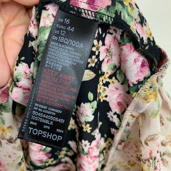 Topshop Black Floral Ruffled Bell Sleeve‎ Dress - Picture 8 of 8